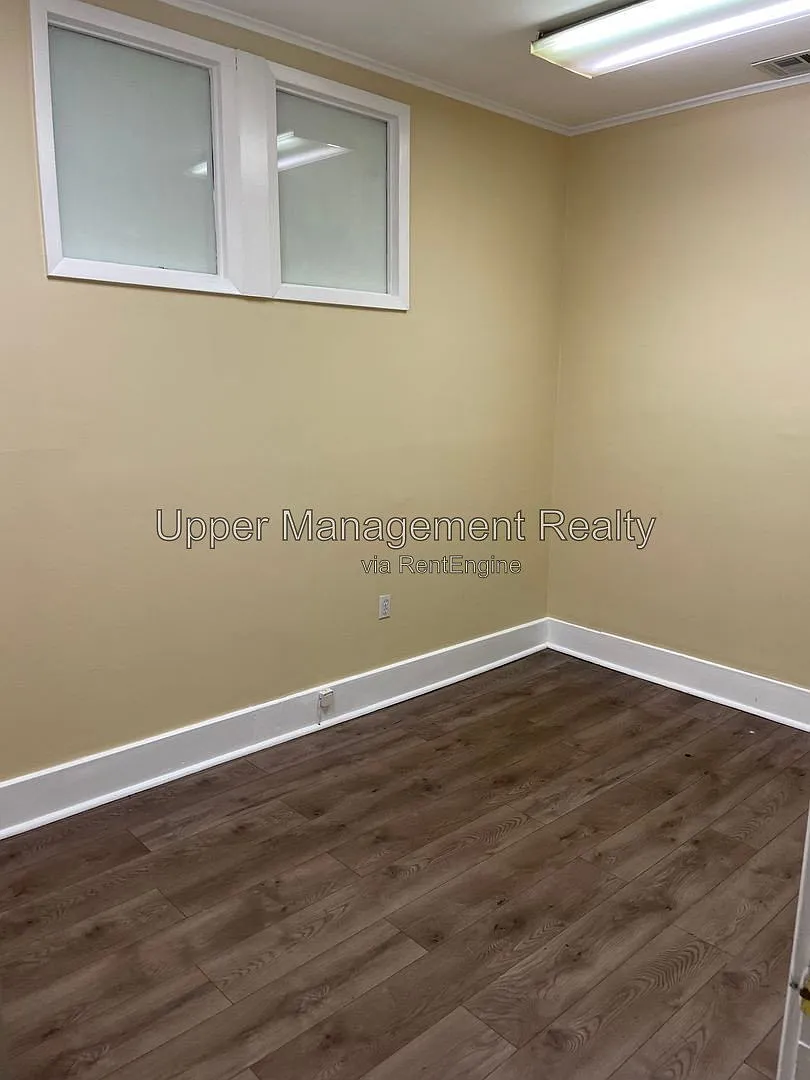 Studio, 80 sqft, $700 — Photo 4