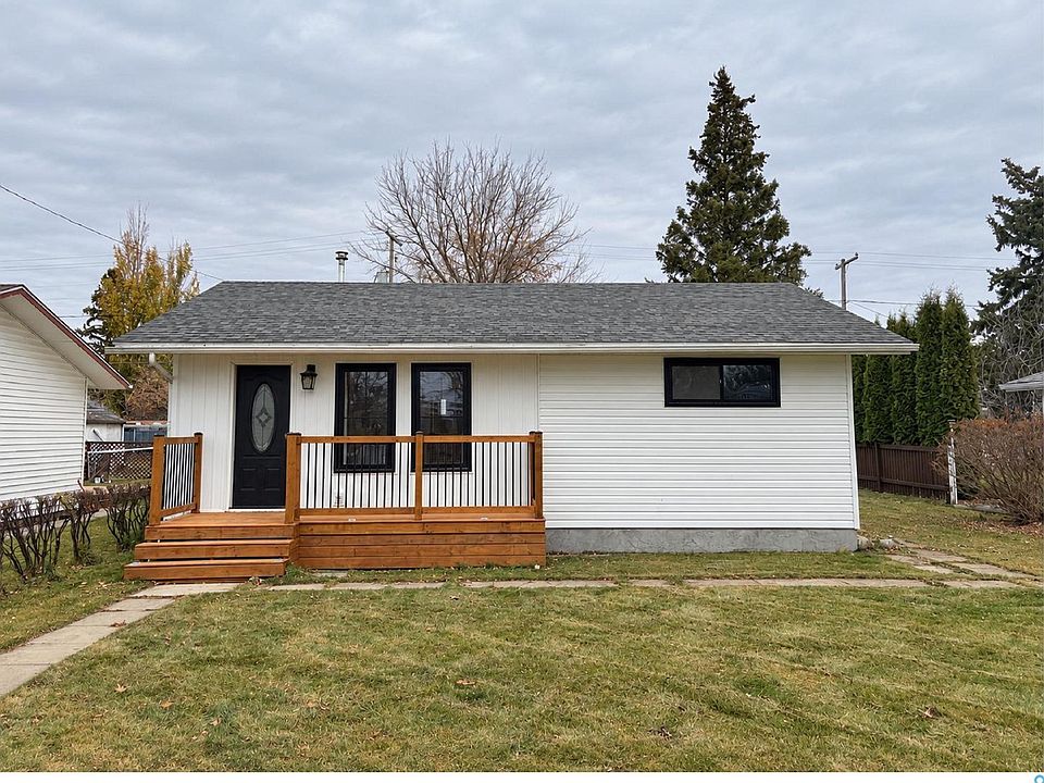 1st image of 1006 3rd Street