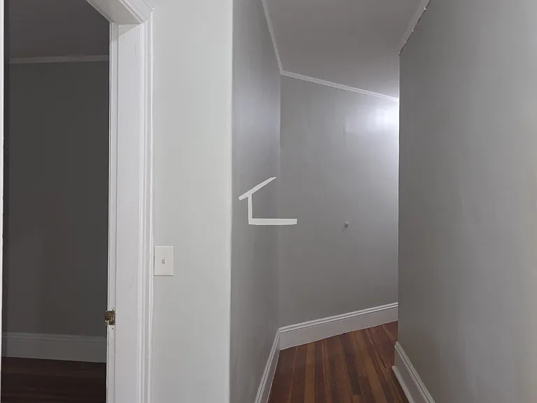 116 Winthrop Rd #5 — Photo 8