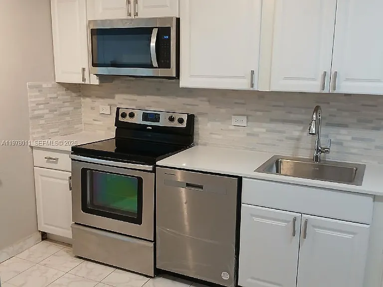 20505 E Country Club Dr #138 — Photo 5