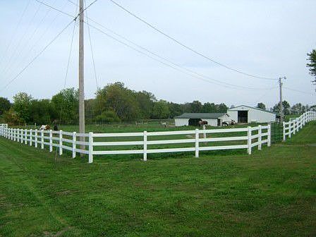 3rd image of 11362 Old Highway 190