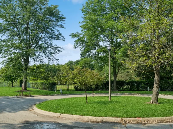 0 Kelly Ln, Highland Park, IL 60035