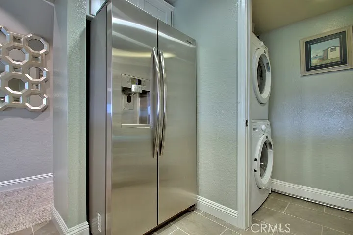 350 Villa Point Dr — Photo 9