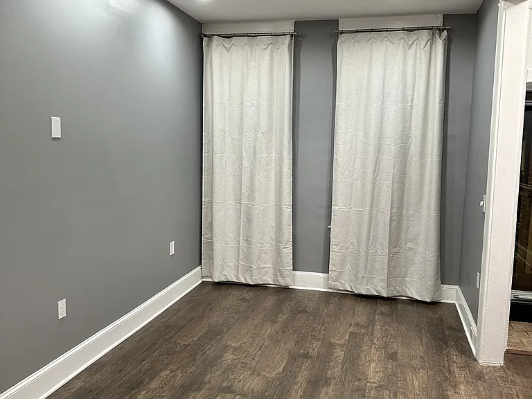 2204 Clifton Ave #1 — Photo 2