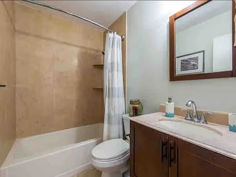 2875 Van Buren Ave — Photo 7
