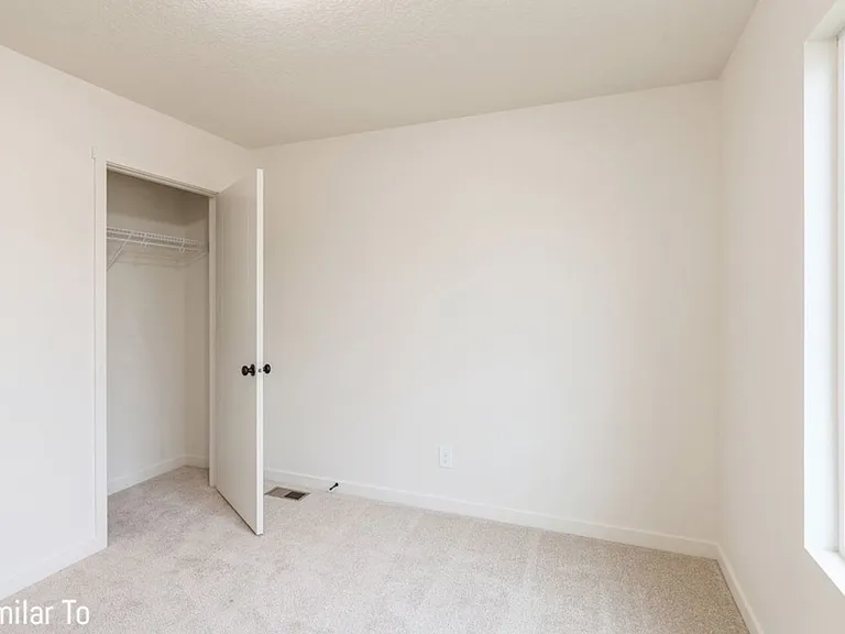2822 20th St SW — Photo 12