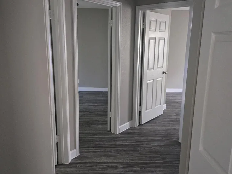 1410 Colima St — Photo 12