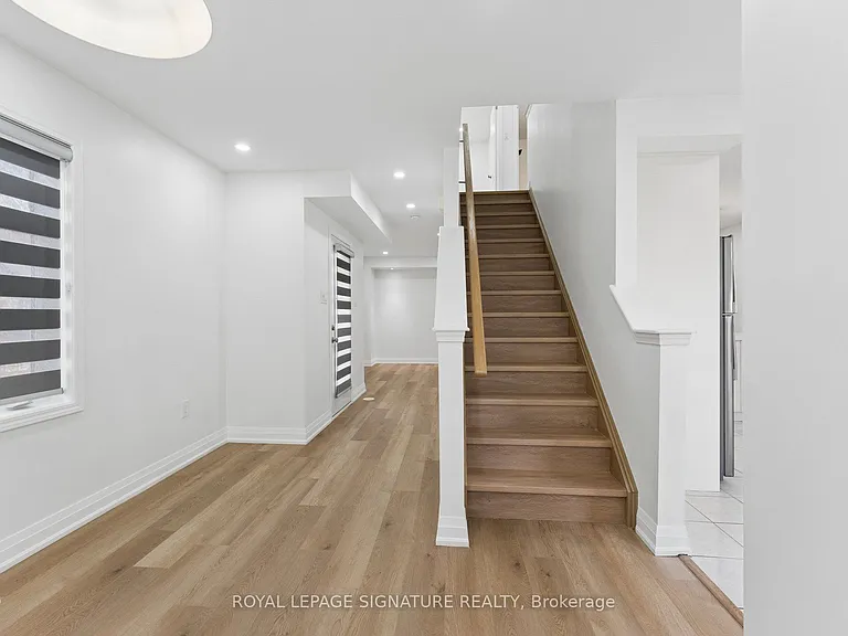 122 Baycliffe Cres — Photo 24