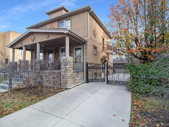 5518 Middlesex St, Dearborn, MI 48126