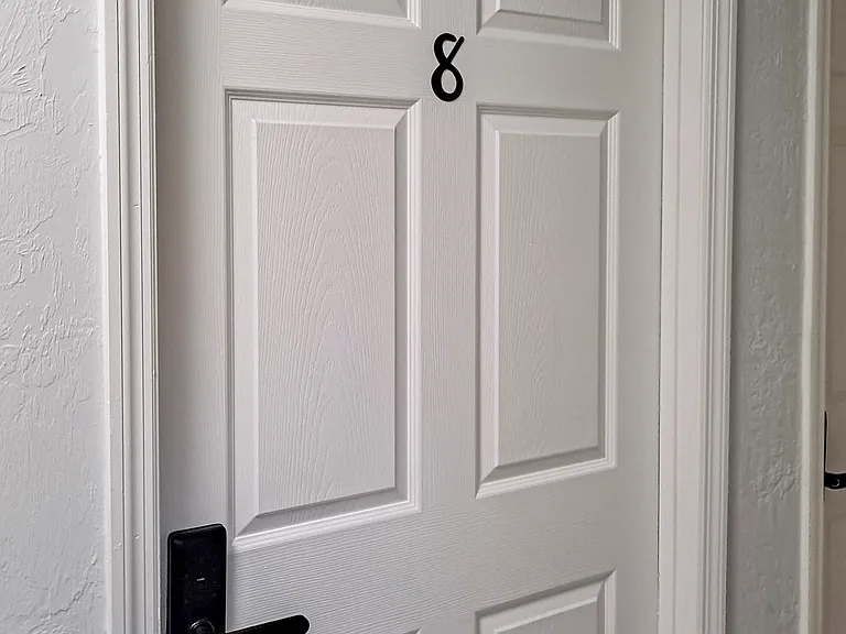 Room 8