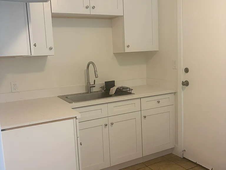 4609 Fern Pl #1/2 — Photo 7