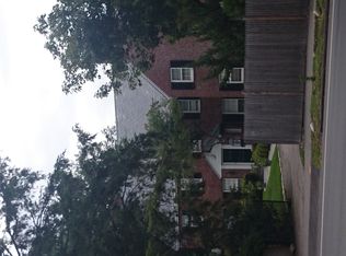 295 Lee St, Brookline, MA 02445