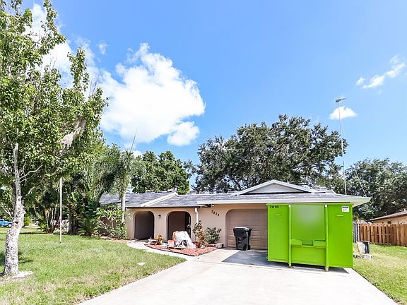 2nd image of 2822 Indianwood Way