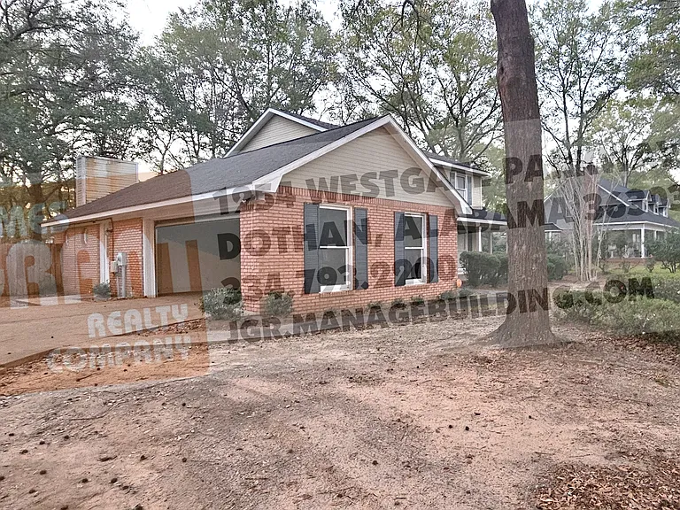 211 Plantation Rd — Photo 4