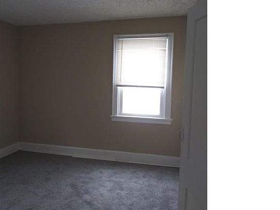 4th image of 1666 Iliff Ave