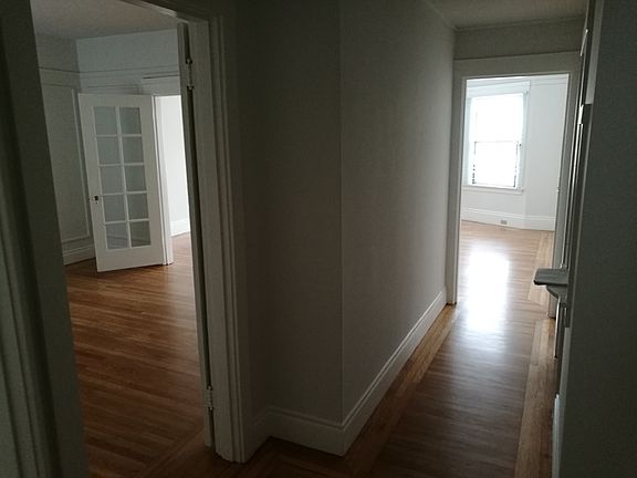 4th image of 247 25th Ave APT 2