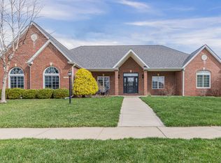 3306 Sandhill Ln, Champaign, IL 61822