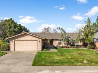 142 Pinetree Ln, Richland, WA 99352