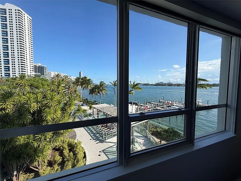 1500 Bay Rd #338S — Photo 16