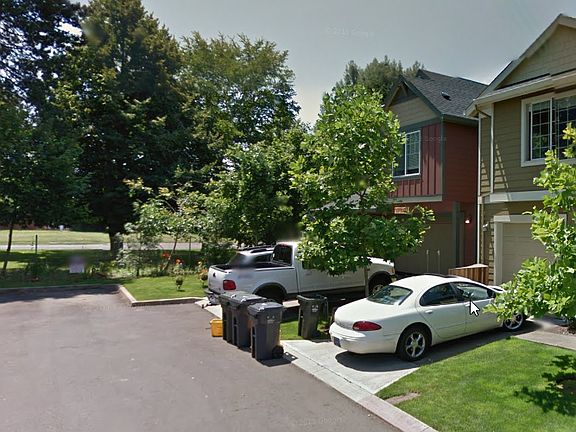 5th image of 7862 SE Sporri Ln