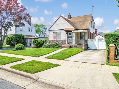 202 Kennedy Avenue, Hempstead, NY, 11550