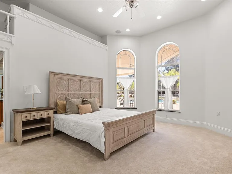 1501 Lake Markham Rd — Photo 59