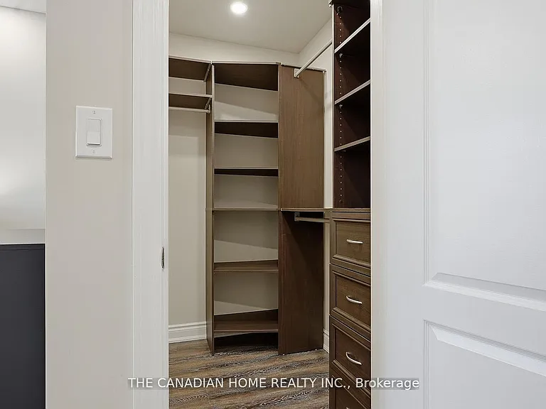 8111 Forest Glen Dr #332 — Photo 17