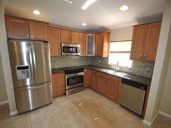 3rd image of 5940 Azalea Cir