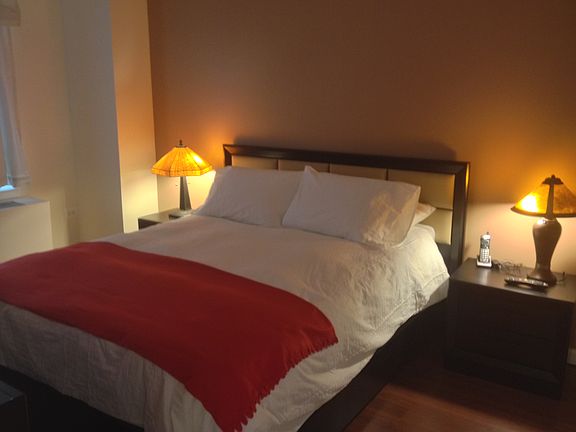 4th image of 150 W 51st St APT 1505