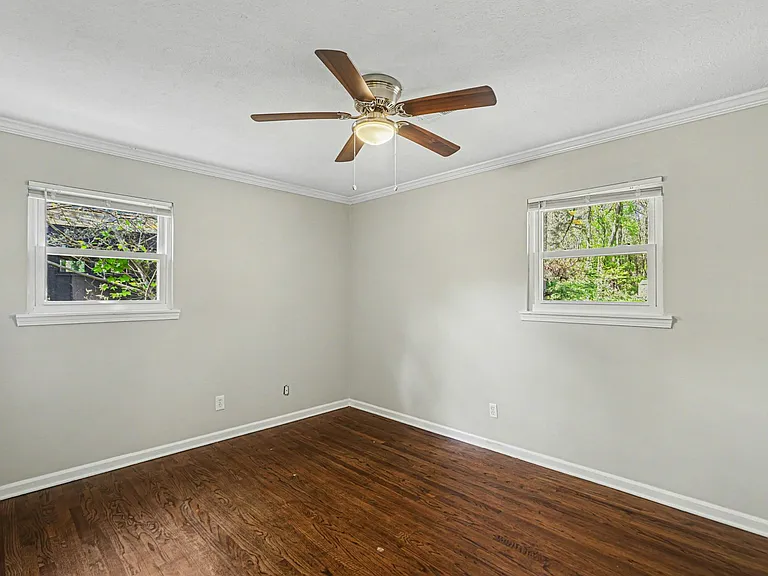 3670 Goodwin Rd — Photo 12