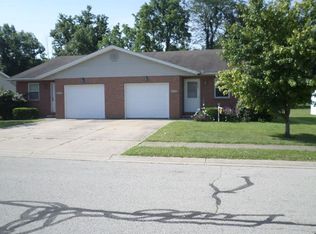 213 Robb St UNIT B, Jackson Center, OH 45334