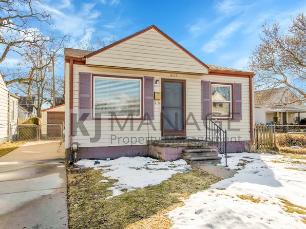 8112 Jewett Ave, Warren, MI 48089