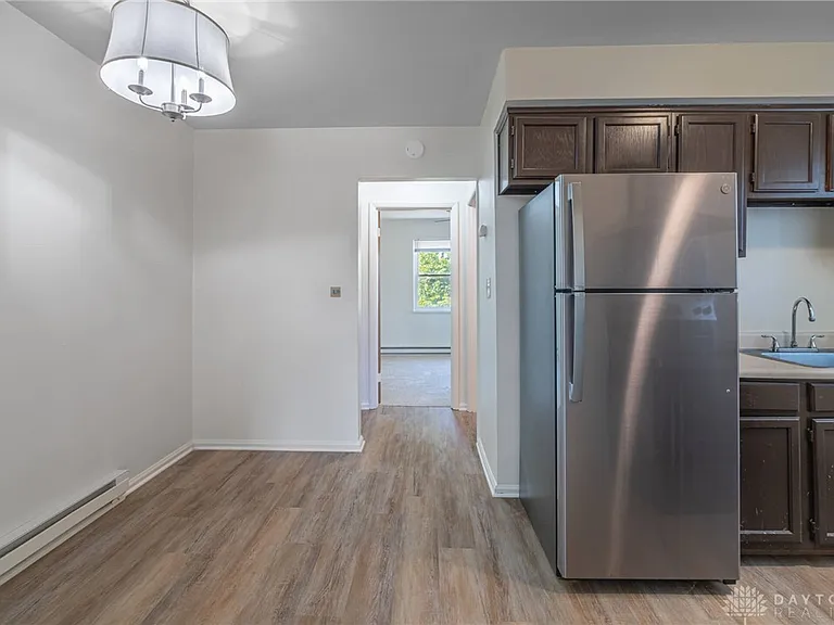 1588 Glenbeck Ave #C — Photo 8