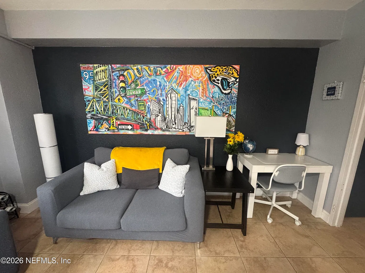1 bed, 1.0 bath, 573 sqft, $1,200 — Photo 4
