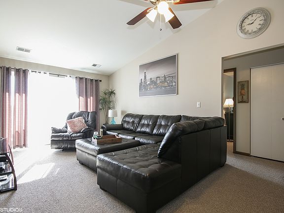 4th image of 4908 Circle Ct APT 310