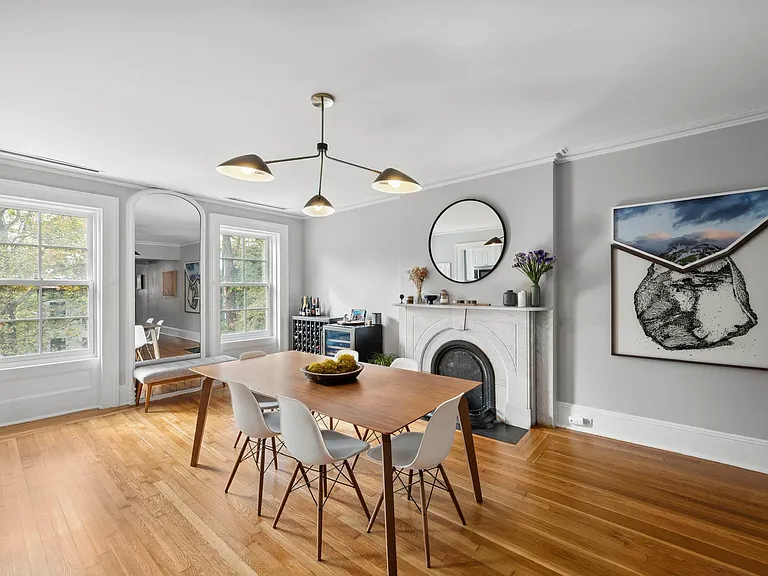 136 W 11th St #3 — Photo 8