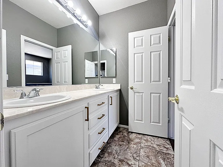 10076 Bright Charisma Ct — Photo 18