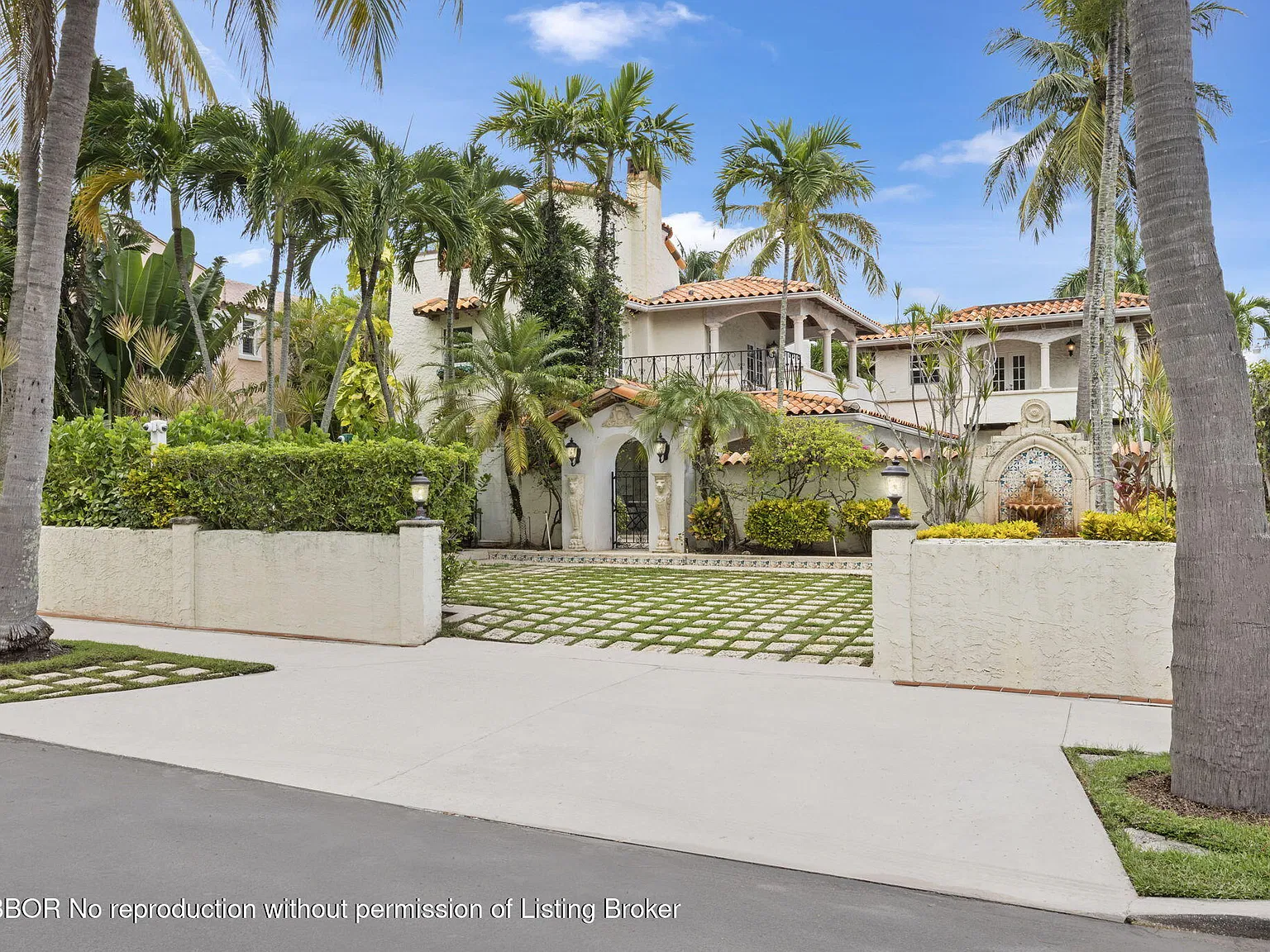 4 bed, 6.5 bath, 2691 sqft, $16,750 — Photo 1