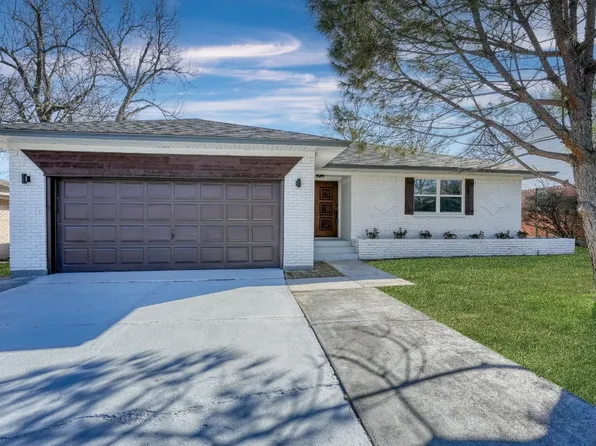 10642 Larchfield Ln, Dallas, TX 75238