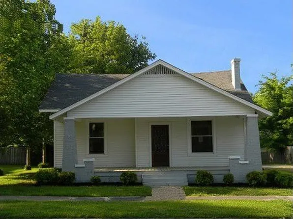 708 Main St E, Hartselle, AL 35640