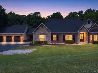 24612 S Wells Ranch Rd, Claremore, OK 74019