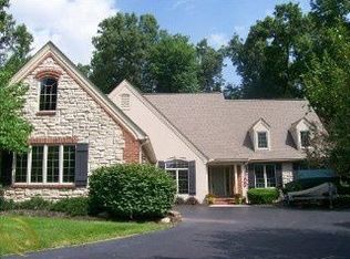6292 Crest Forest Ct W, Clarkston, MI 48348