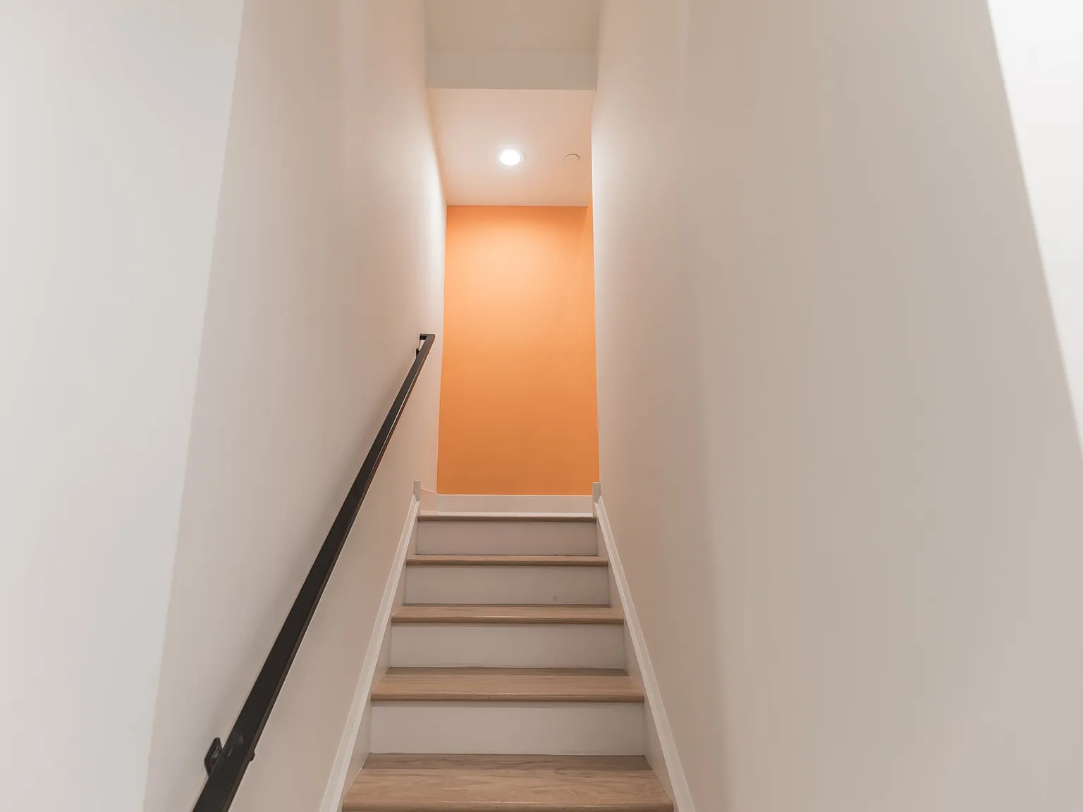 1626 Poplar St Unit 3 — Photo 3