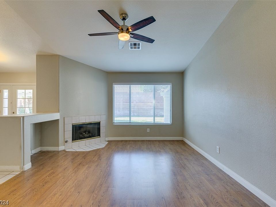 715 Canyon Country Cir, Henderson, NV 89002 Zillow
