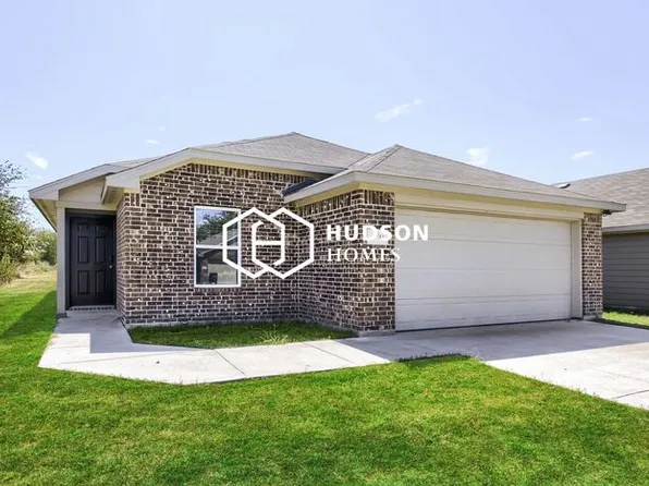 470 Bobbie St, Mabank, TX 75147