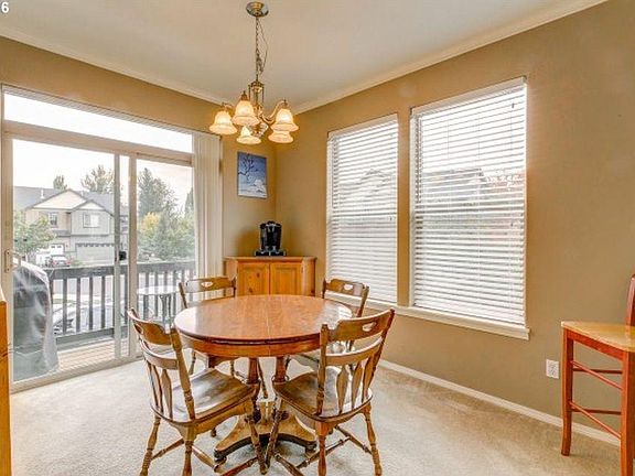 5th image of 1407 NE Lockheart Ln