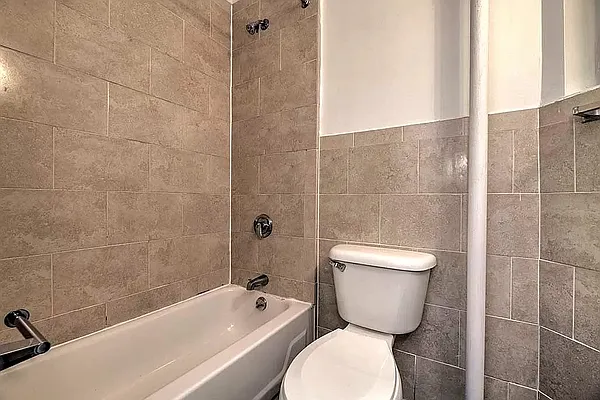 Rented by REAL New York | media 20