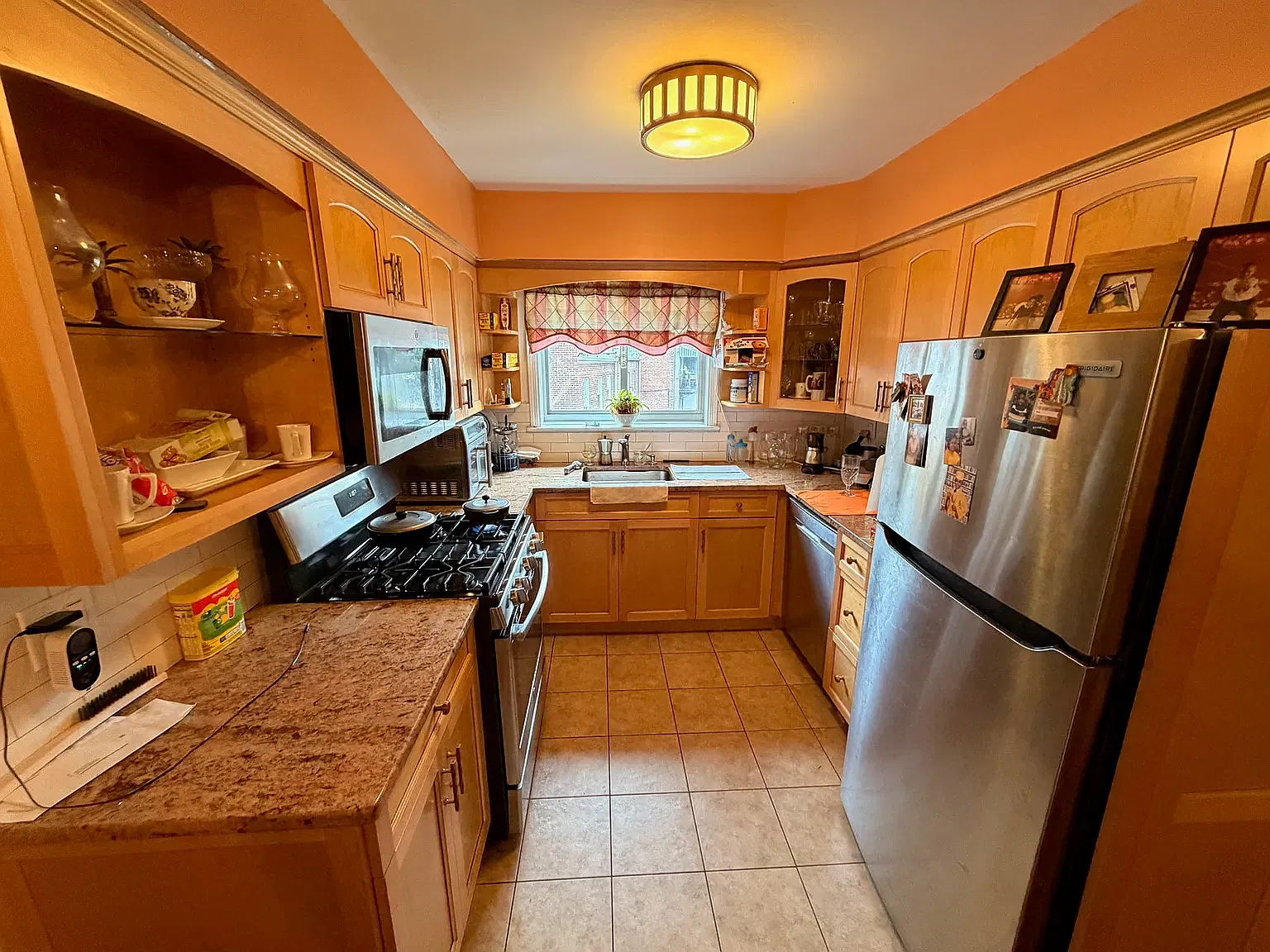 3865 Bailey Avenue — Photo 4