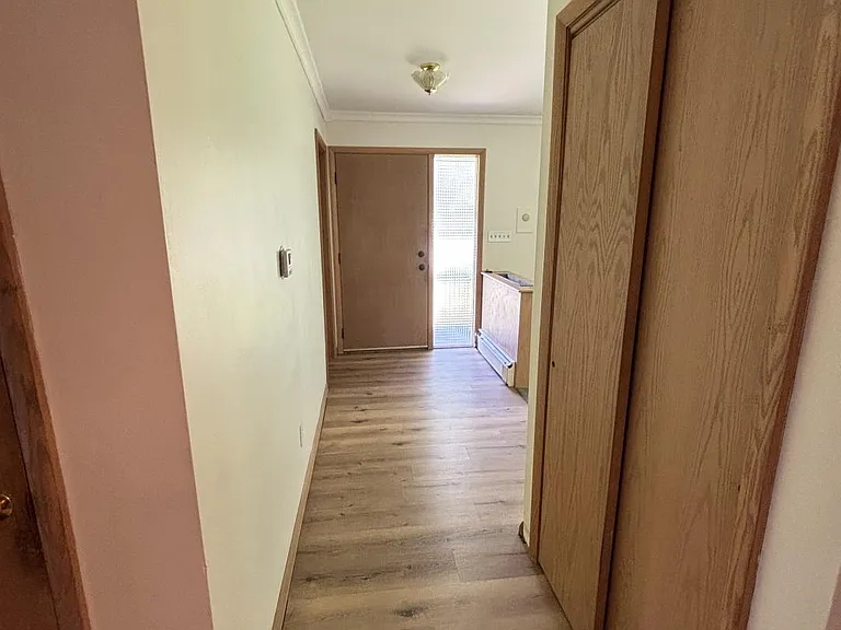 611 Birch St — Photo 16