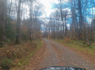 16 Pierce Rd, Hinsdale, MA 01235